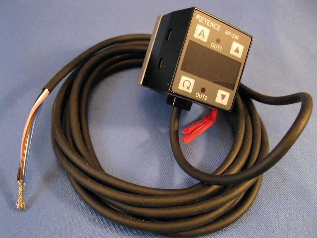Keyence AP31K Pressure Sensor new Process Industrial Surplus