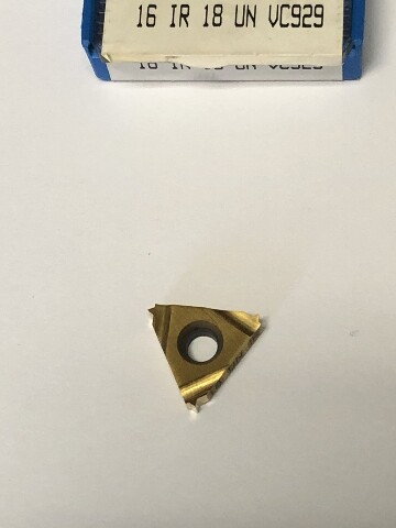 16IR 18UN VC929 LAYDOWN THREADING INSERT