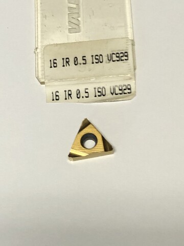 16IR 0.5ISO VC929 LAYDOWN THREADING INSERT