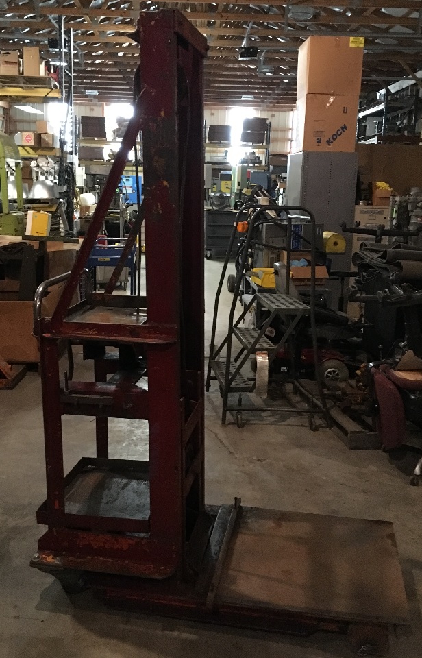 Manual Crank Lift Die Cart, 53" Lift Daves Industrial Surplus LLC