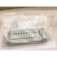 New-Numatics Block w/ Pneumatic Valves 239-1174 New-Numatics Block w/ Pneumatic Valves 239-1174