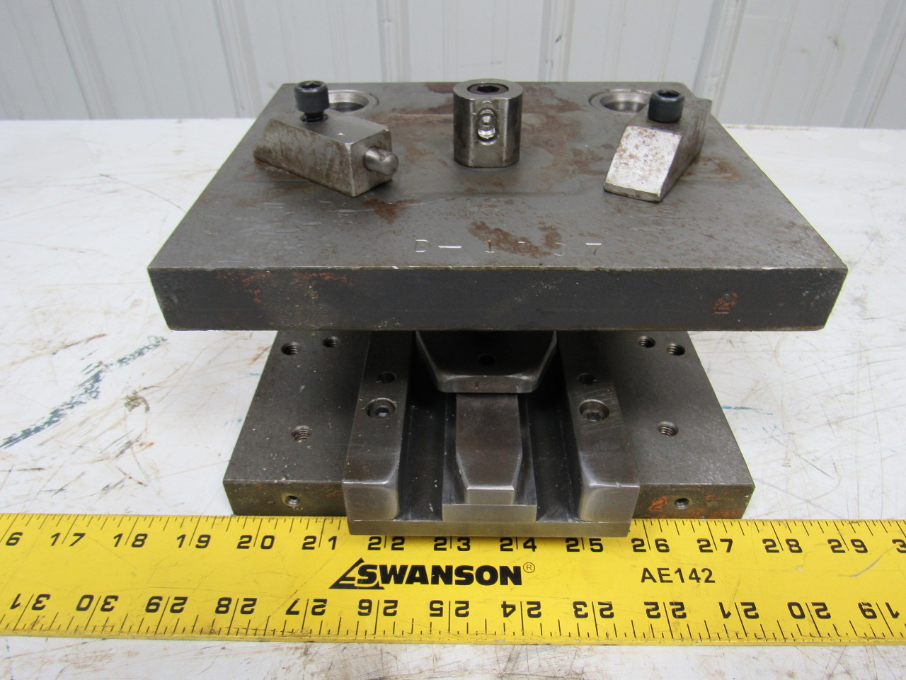 Punch Press Die Set/Shoe Rectangular Back 2 Post 8