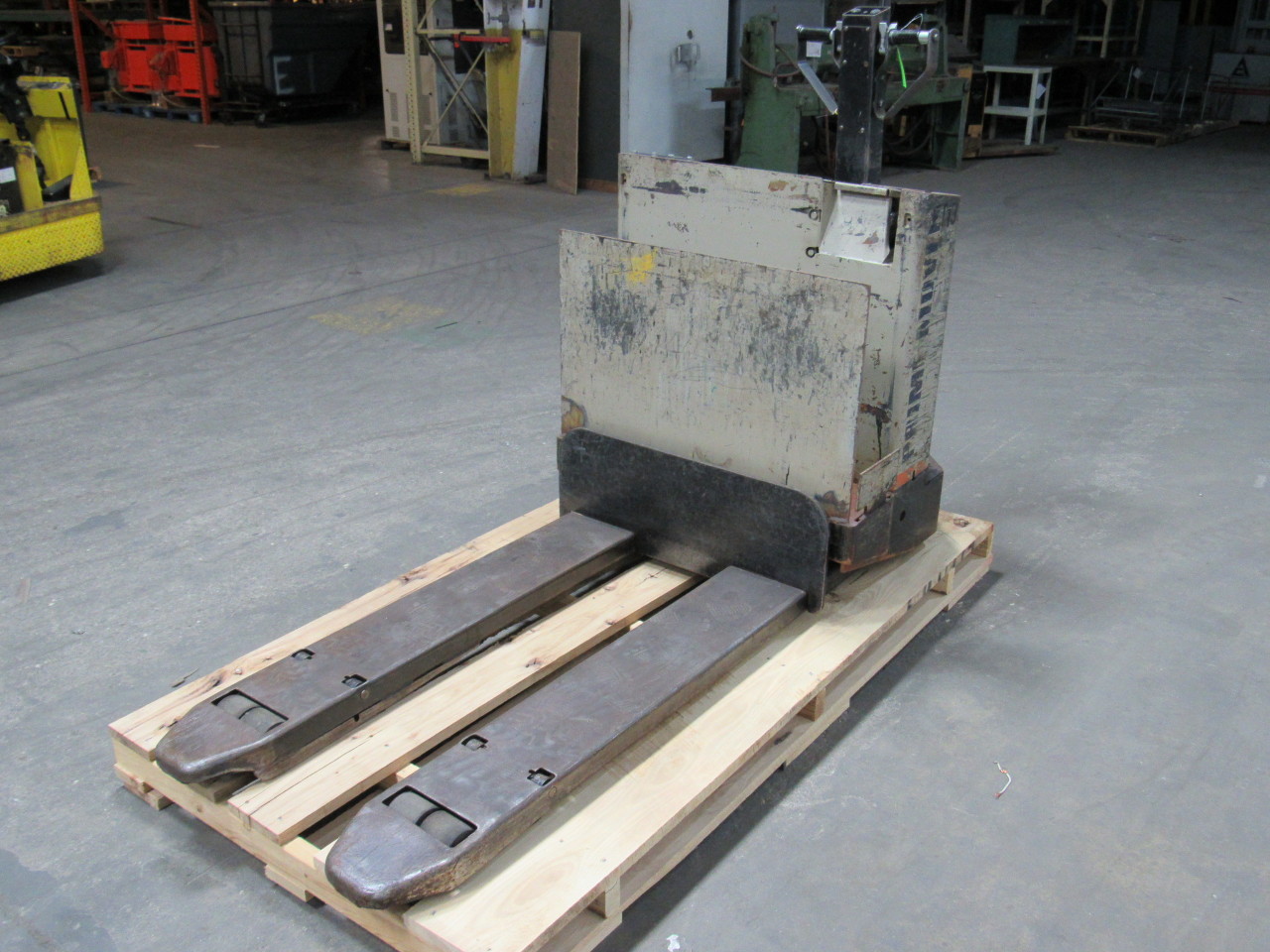 BT PRIME MOVER PE45 48RU Electric Pallet Jack Walkie Fork Lift 4500Lb ...