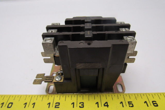 FASCO 3M30-C Relay 3-Pole DEFINITE PURPOSE Magnetic Contactor 30E030-4C 50//60HZ