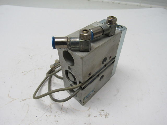 Festo DFM-20-20-P-A-GF 170840 Guided Cylinder 1//2/" Stroke Prox Sensors
