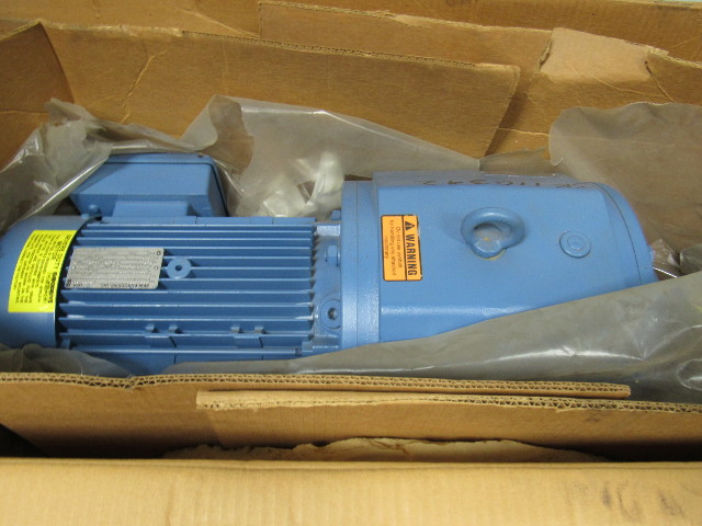 SEW-EURODRIVE R92DV132S4 7.5HP 3PH 29.66:1 Ratio 58 RPM Out Inline Gear ...