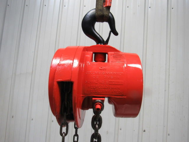 CM Model S 1-1/2 Ton Manual Chain Fall Hoist 8' Lift w/Load Limiter