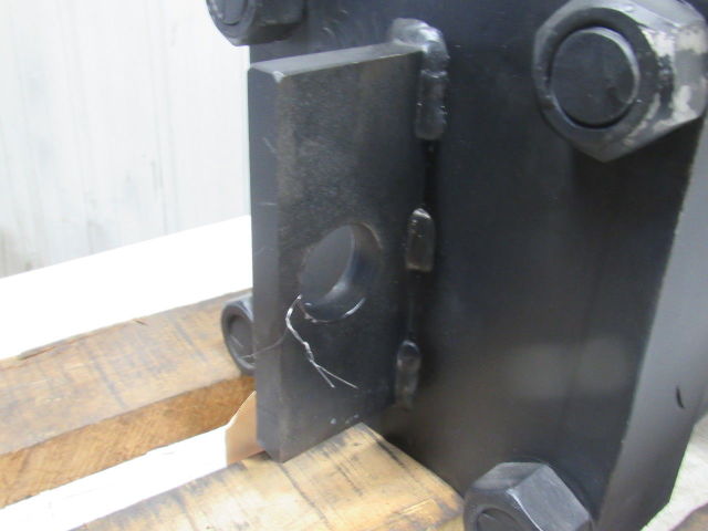 8" Bore 6" Stroke Hydraulic Cylinder Trunnion Mount 5"12