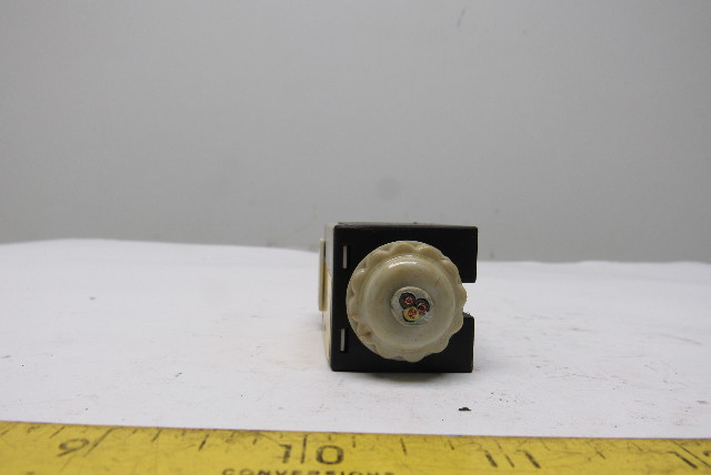 Siemens 3SE3200-1C Limit Switch | Bullseye Industrial Sales