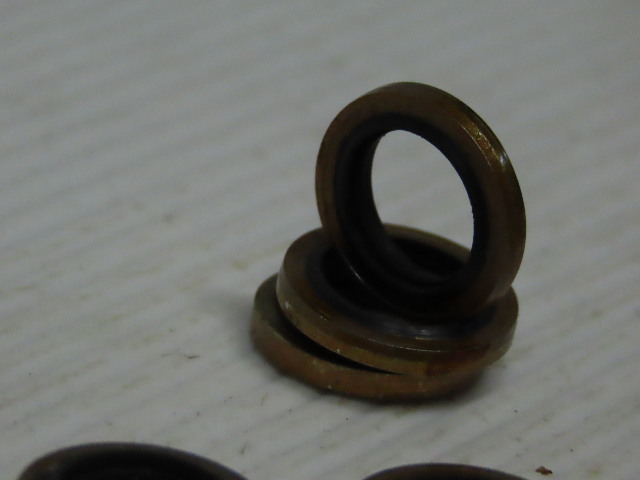 60Pcs Standard Flights mit 100Pcs Dichtungen Shaft O Ringe Tülle