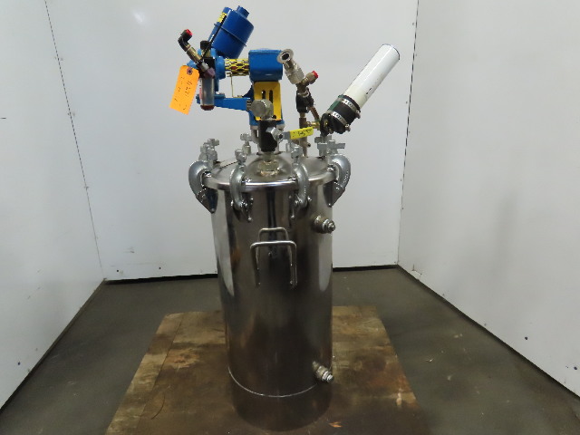 Binks 83-15278 15 Gallon Stainless Steel Pressure Pot W/Agitator 110PSI