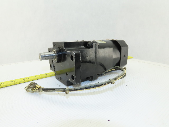 Oriental Motor 51K90 90W 0.8A 1300/1550RPM 50/60Hz Motor W/ Gear Head M