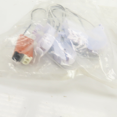 Keystone KT-SOCKET-T8-U-S-4-W – 4 Lamp Wiring Harness For T8 LED Retrofit