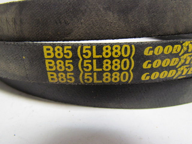 UNIROYAL INDUSTRIAL B85 Replacement Belt