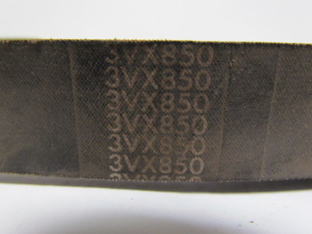Factory New! 6//3VX850 3//8/" Top Width by 85/"Length 6-Banded Cogged Belt