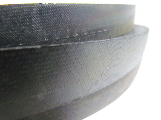 UNIROYAL INDUSTRIAL 3L295 Replacement Belt