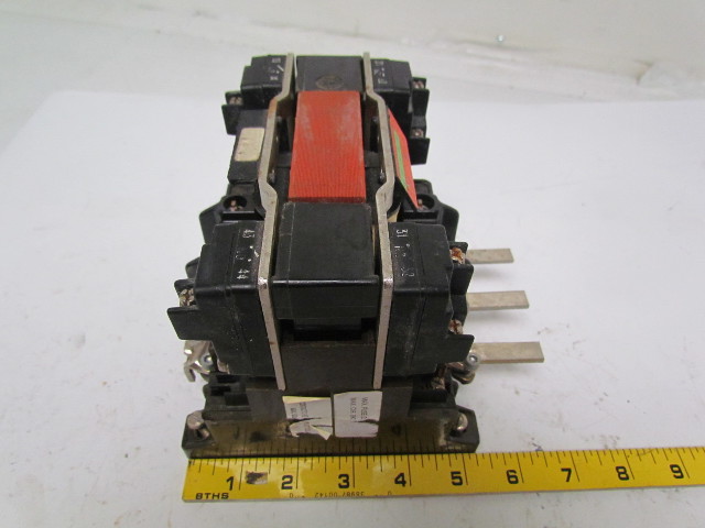KLOCKNER MOELLER NZM 6 B-63 CIRCUIT BREAKER 3P 600V-AC NON-FUSIBLE