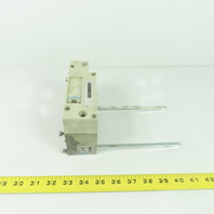 Festo VABA-S6-1-X1 Pneumatic Interface Adapter Plate 24VDC 543416 Rev 06