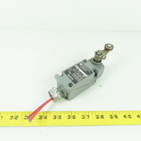 Allen Bradley 802T-AP Ser J Rocker Arm Cam Roller Oiltight Limit Switch 600V