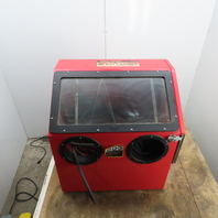 Central Pneumatic 42202 30 Gallon Blast Cabinet 1/4" (Cracked Window) Tested