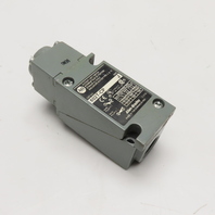 Allen-Bradley 802T-CP Oiltight Limit Switch 600VAC 10A