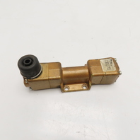 Versa VLP-4332-30 Pneumatic Directional Pilot Valve 200 PSI Missing Handle