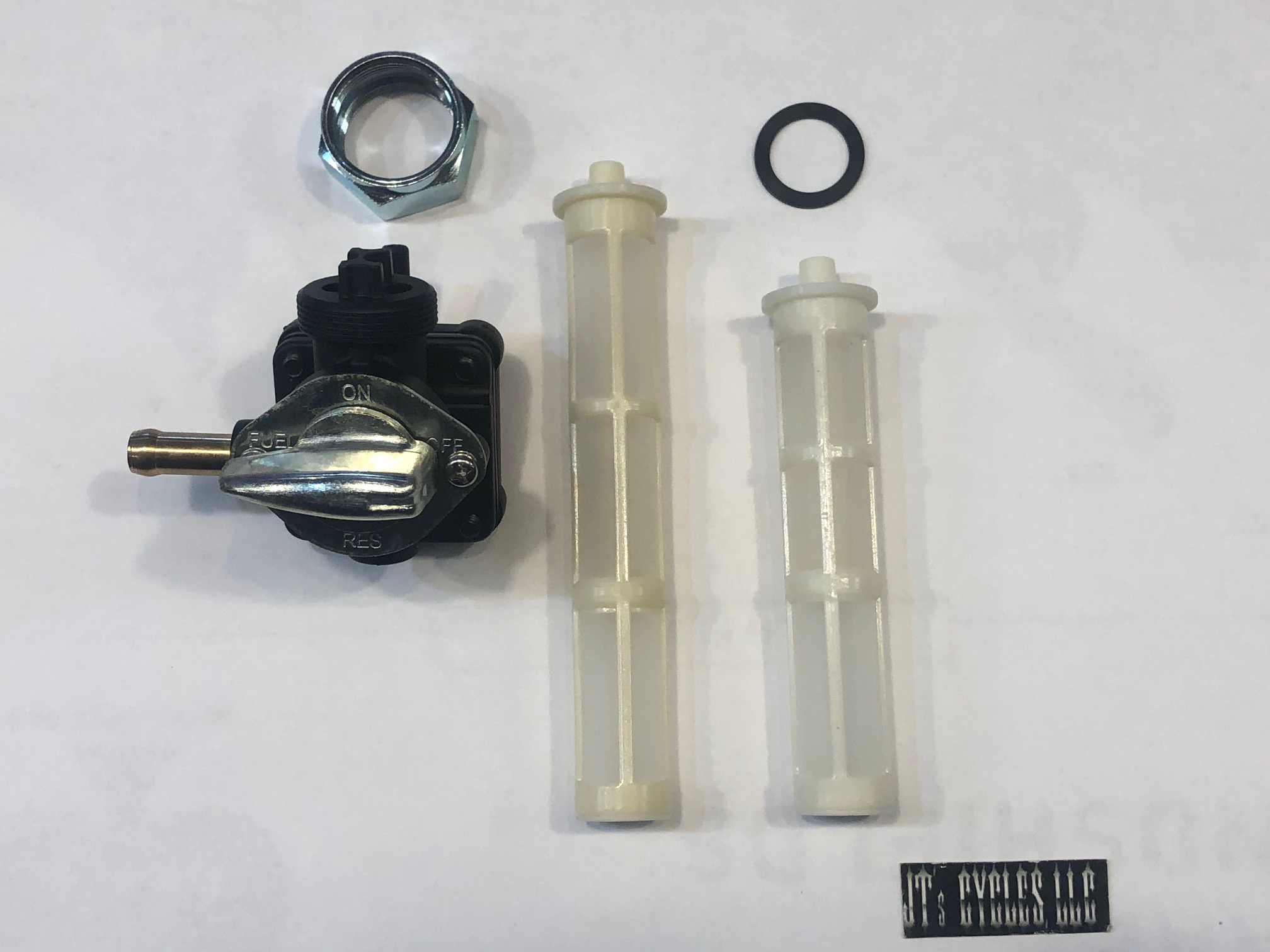 95-01 Evolution Twin Cam FUEL VALVE 90 Deg Outlet 61338-94D Petcock 95-01 Evolution Twin Cam FUEL VALVE 90 Deg Outlet 61338-94D Petcock