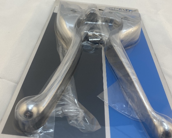 Drag Specialties Chrome Handlebar Hand Lever Set for 14-16 Harley Touring FLHX