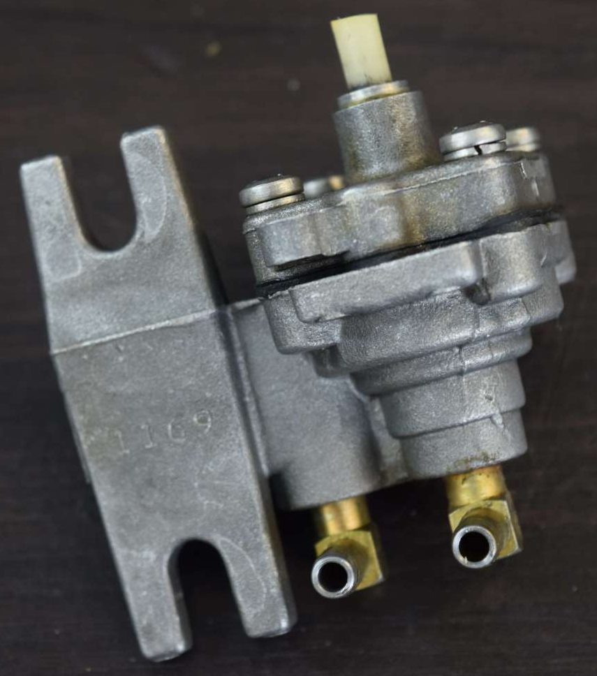 14687A2 14687A4 Mercury 198806 Accelerator Pump Assembly 80 JET 100