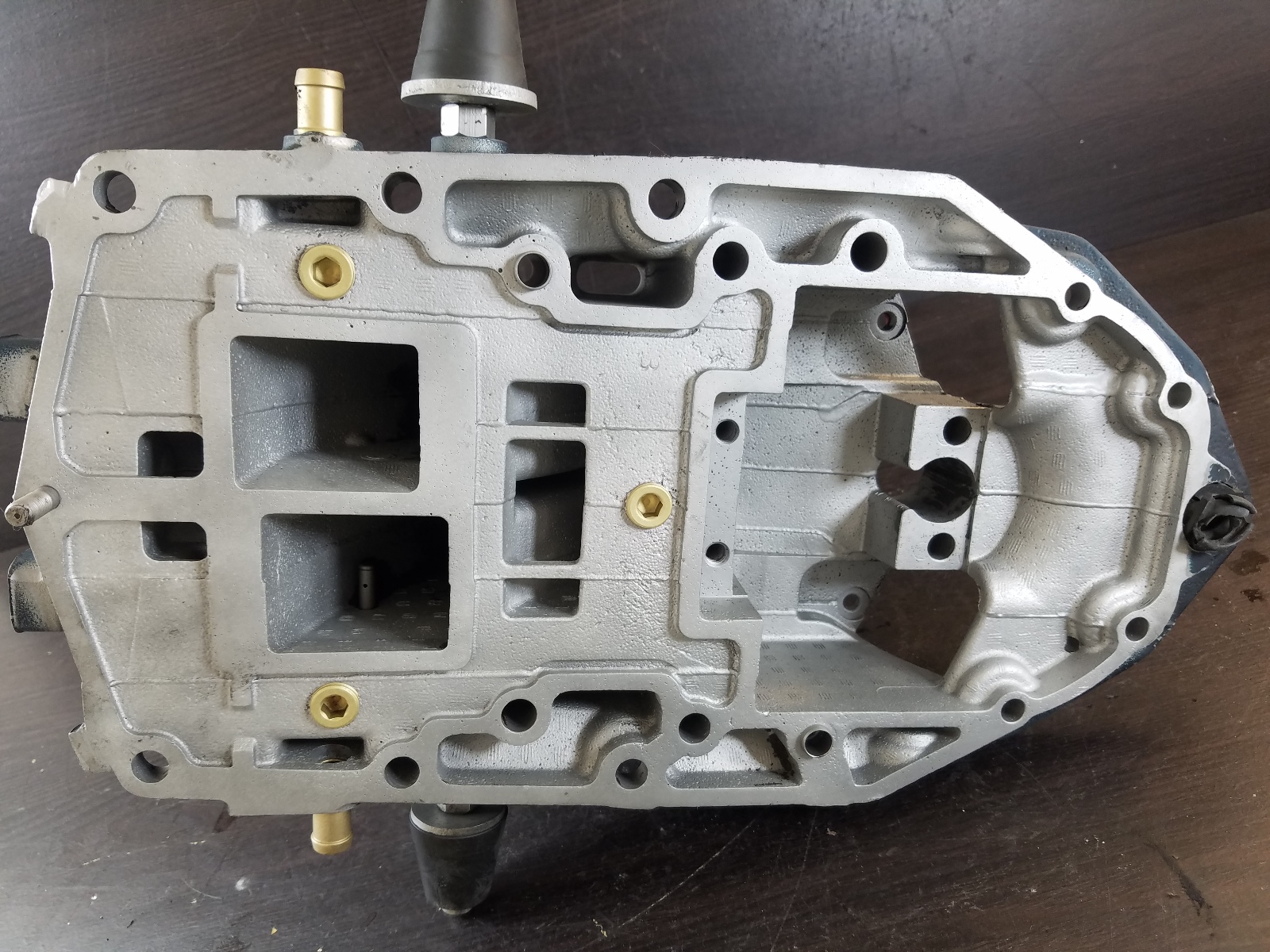 5007973 Evinrude Johnson 200912 ETEC Inner Exhaust Housing & Adapter