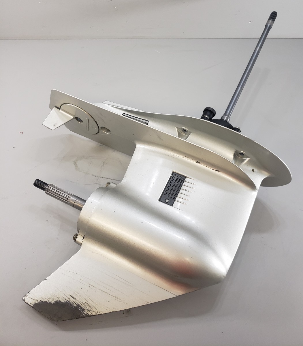 1 YEAR WARRANTY! Honda 19992007 20" Lower Unit 115 130 HP 4 stroke V4