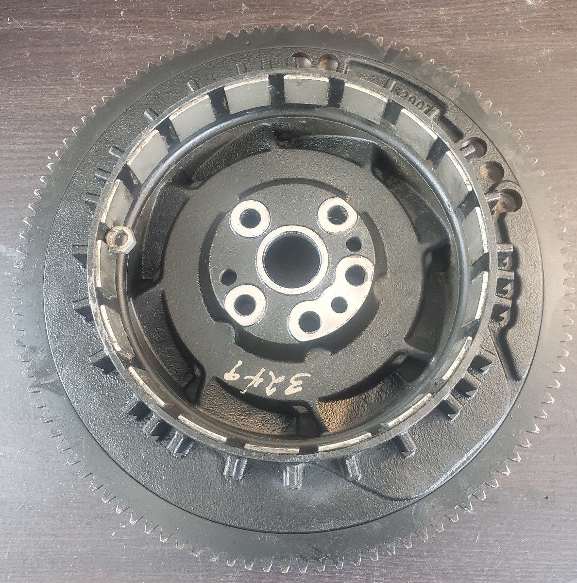 5007033 Evinrude Johnson 20072010 Flywheel 115 130 150 175 200 HP 110T