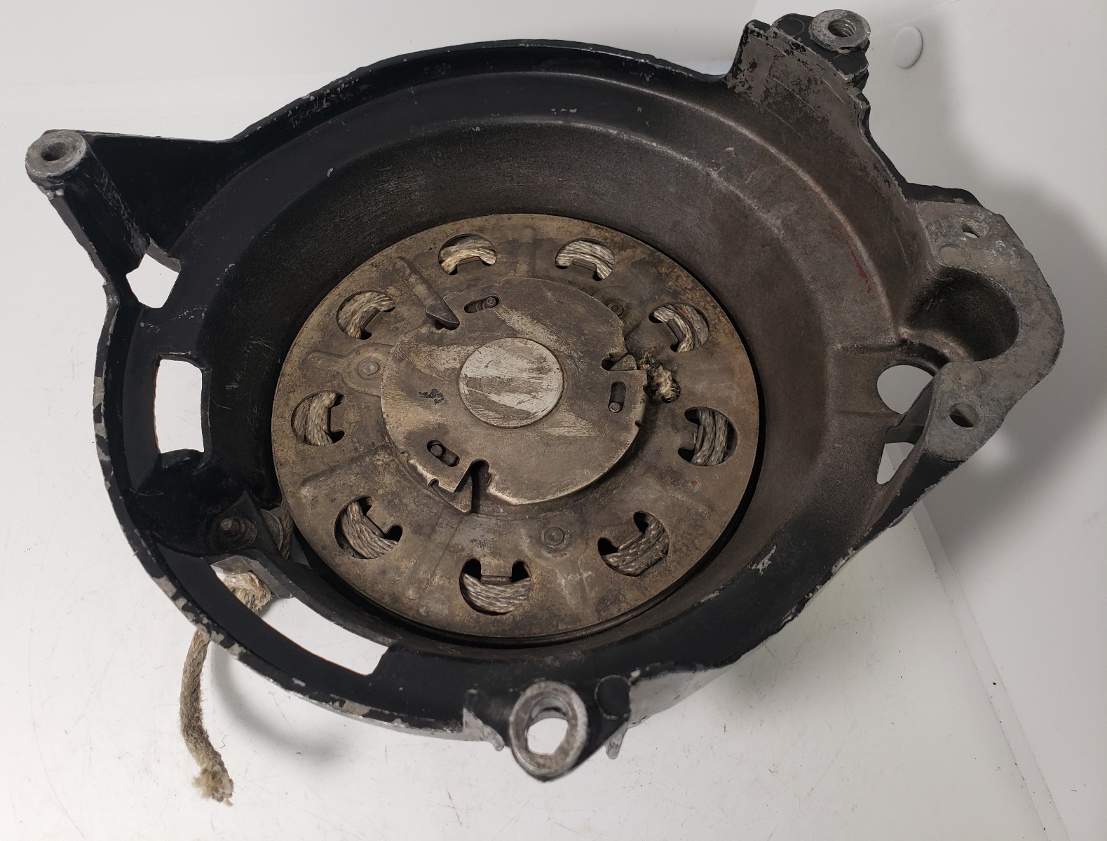 46904 57031A2 75349A2 Mercury 197377 Recoil Starter Housing Assembly