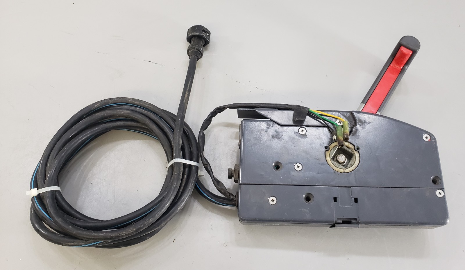 Yamaha 703 Side Mount Remote Control Box W/ Harness FOR PARTS/REPAIR