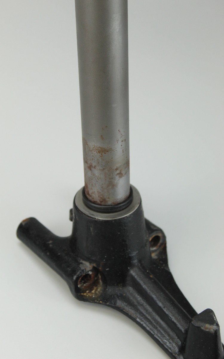 C 11087 Mercury Steering Arm Assembly 151/8" Long 21 Splines