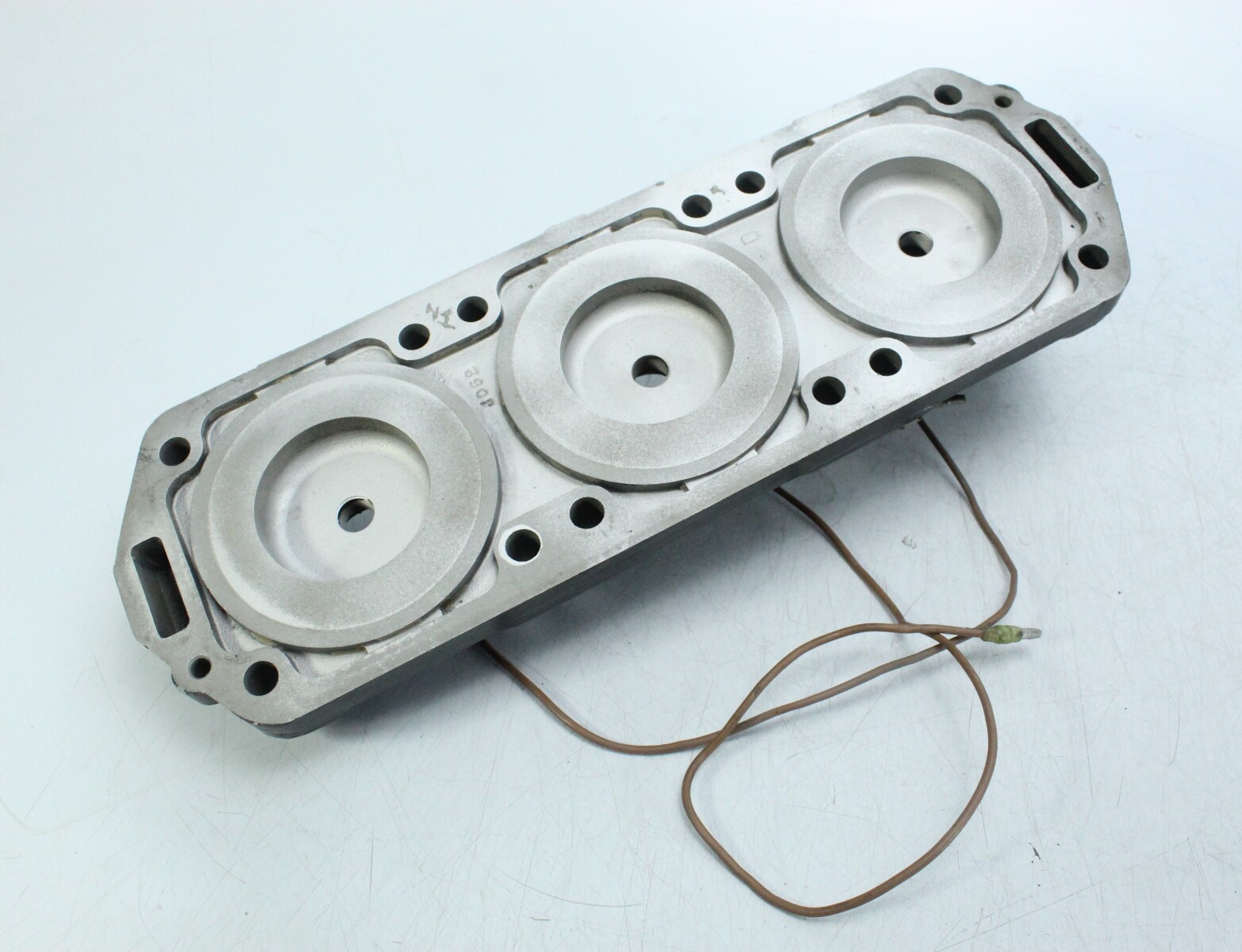 Mercury & Mariner 1992 1993 1994 - 2000 Cylinder Head 105 135 140 150 175 200 HP