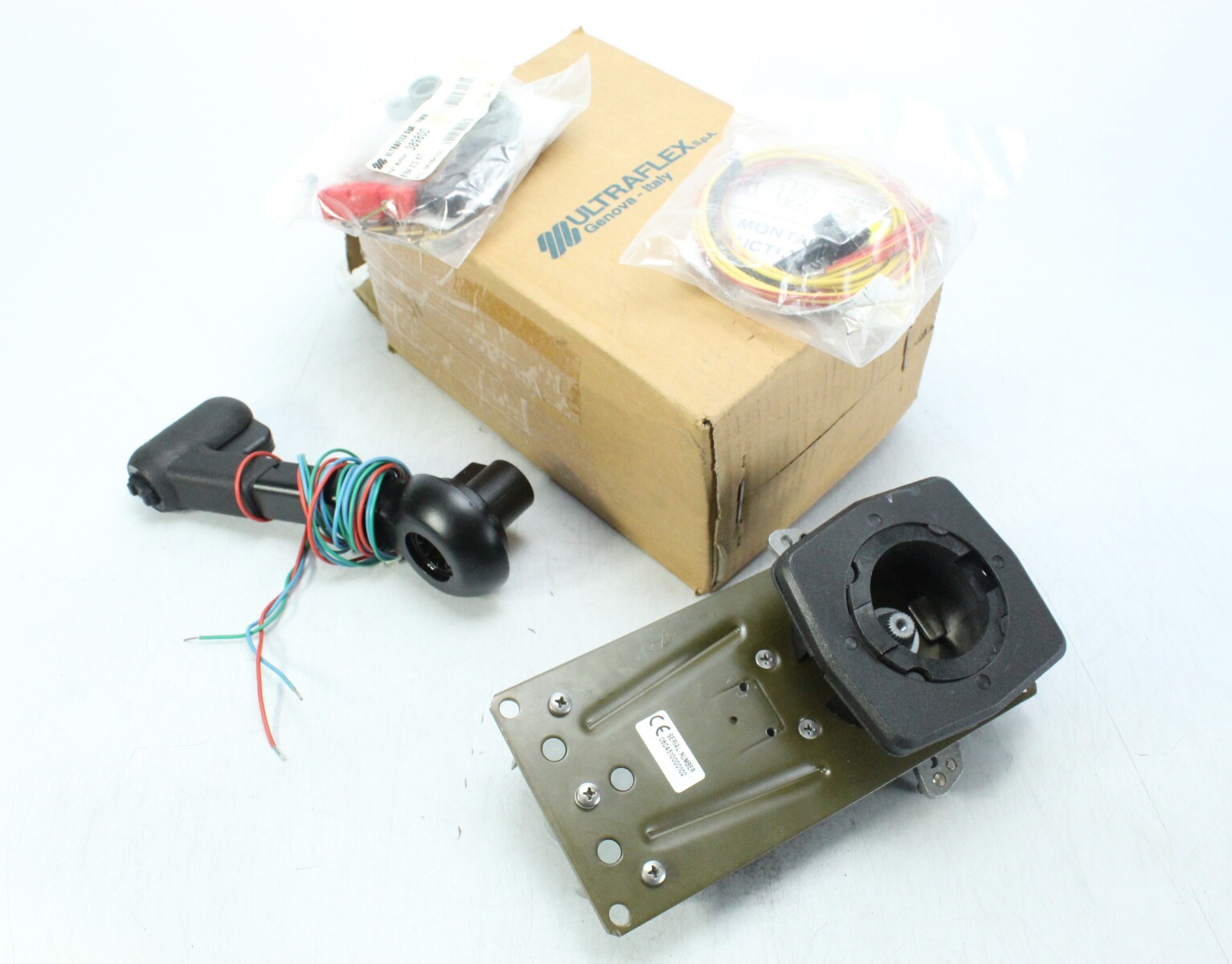 ✨NEW✨OLD STOCK! Ultraflex B184 Side Mount Control Box Single Lever 3 Wire