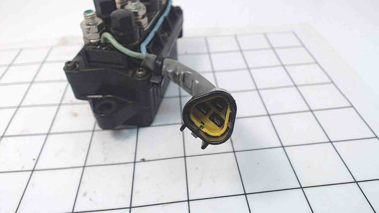 61A819500100 61A819500100 Yamaha Relay Assembly Southcentral