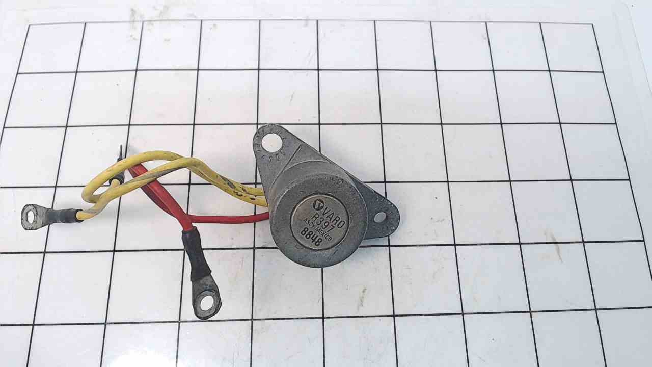 580841 Johnson Evinrude 19701978 3 Wire Rectifier 50140 HP