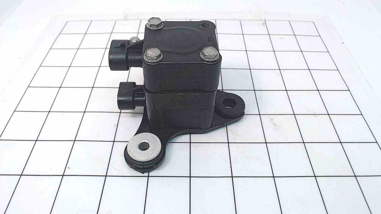8329522 8329521 Mercury 19981999 Throttle Position Sensor 135 150 200