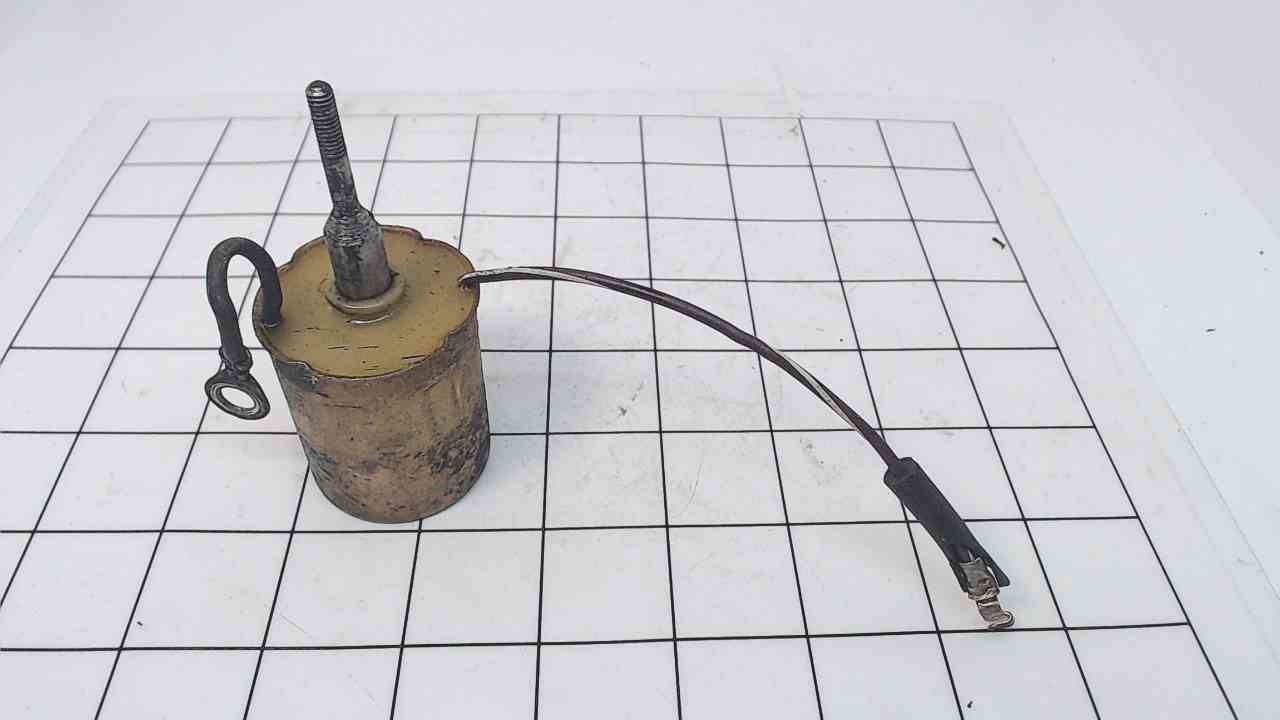 581906 Johnson Evinrude 1978 Choke Solenoid 85 115 140 HP