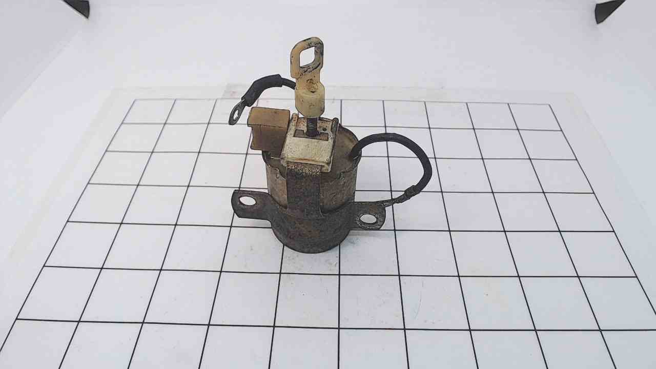 581929 Johnson Evinrude 19791982 Choke Solenoid W/ Plunger 25140 HP