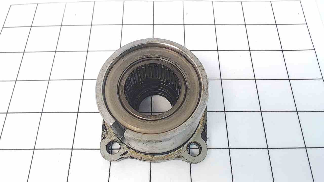 5613087D00 Suzuki Drive Shaft Bearing Housing Southcentral Outboards