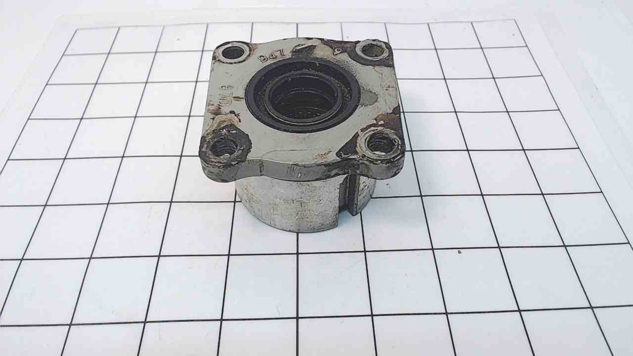 thumbnail image 2 of SUZUKI OEM HOUSING, DRIVE SHAFT BEARING - 56130-87J10-0EP 2 of 12