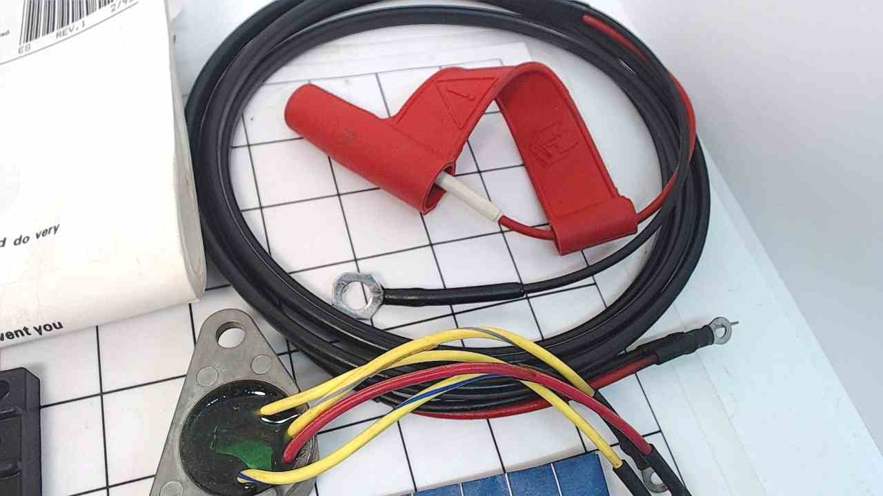 NEW! Johnson Evinrude OMC Battery Charge Kit 175271 Southcentral
