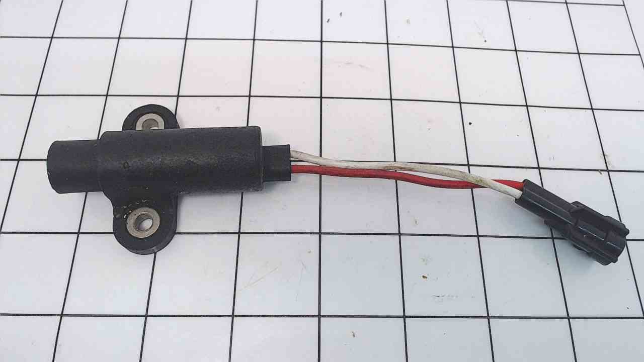 8283582 Mercury 19982010 Crank Position Sensor 30250HP Southcentral