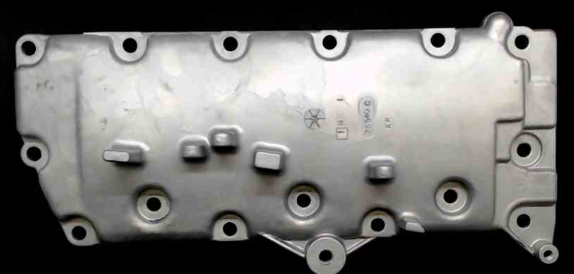 77381 C# 76540 Mercury 1976-1997 Exhaust Manifold Cover 30 40 45 50 HP