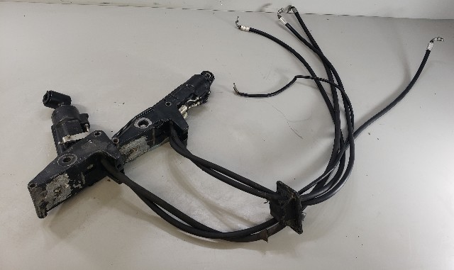76509A3 C#78439 Mercury 1973-79 Trim Cylinder Rams w/ Brackets 60 90 115 140 HP