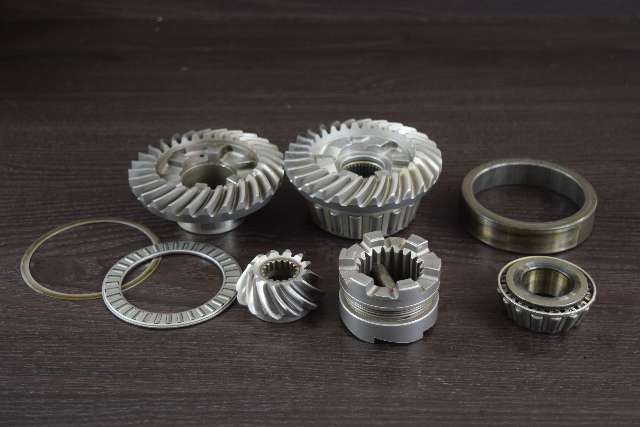 LIKE NEW! 1998-2006 Mercury Gear Set 882812 882813 75 90 HP 2.31:1 Ratio L3