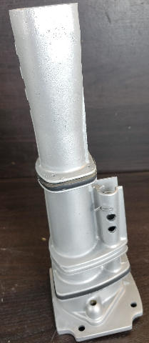 84774M 811170M Mercury Mariner 1977-1990 Exhaust Manifold 25 30 HP